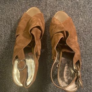 Guess by marciano beige heels